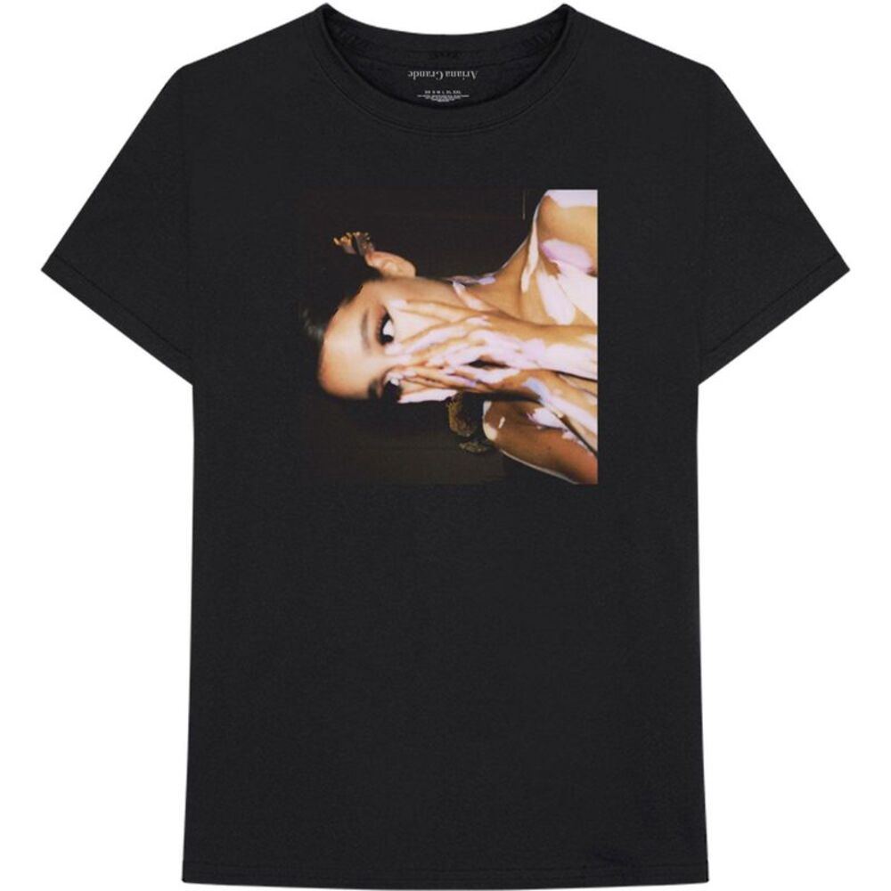 Ariana Grande Unisex Adult Side Photo T-Shirt / Black